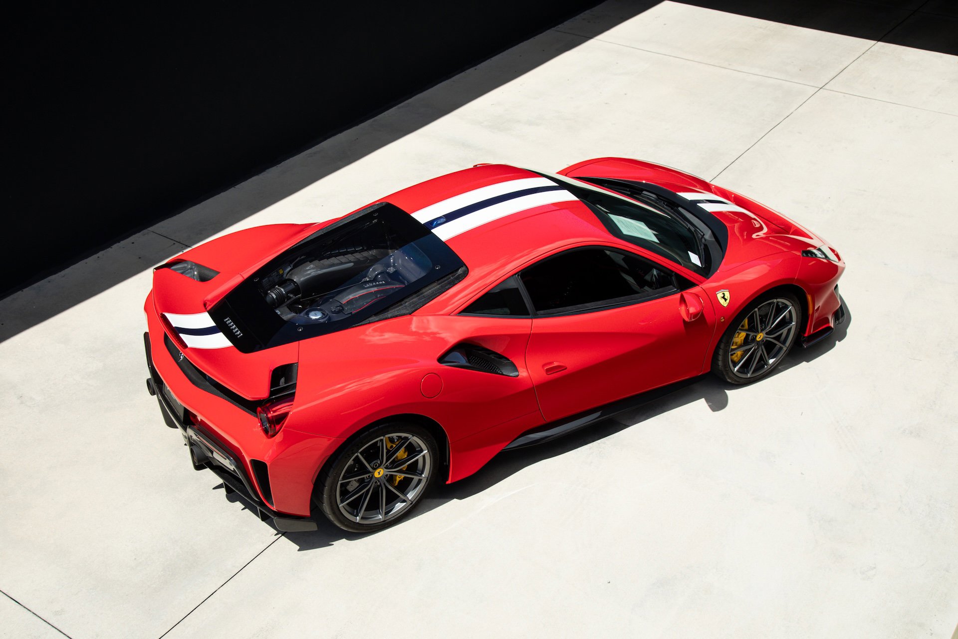 Certified 2020 Ferrari 488 Pista Coupe RWD image 8