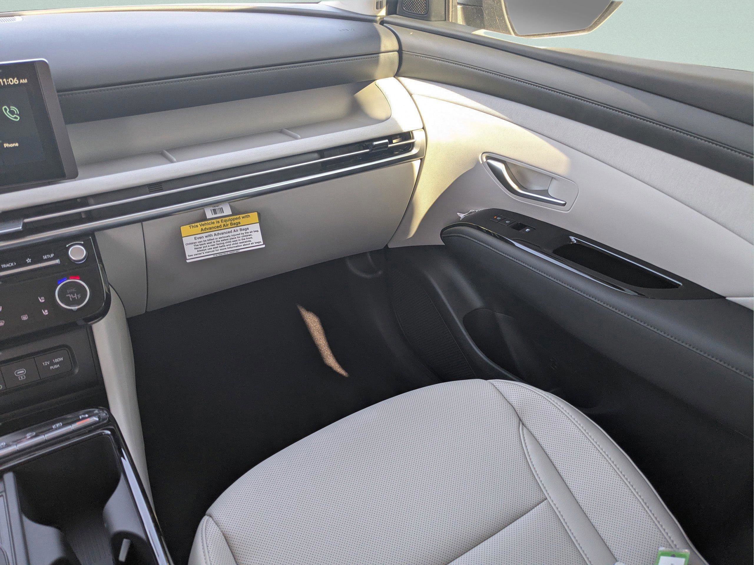 New 2026 Hyundai Tucson Limited image 21