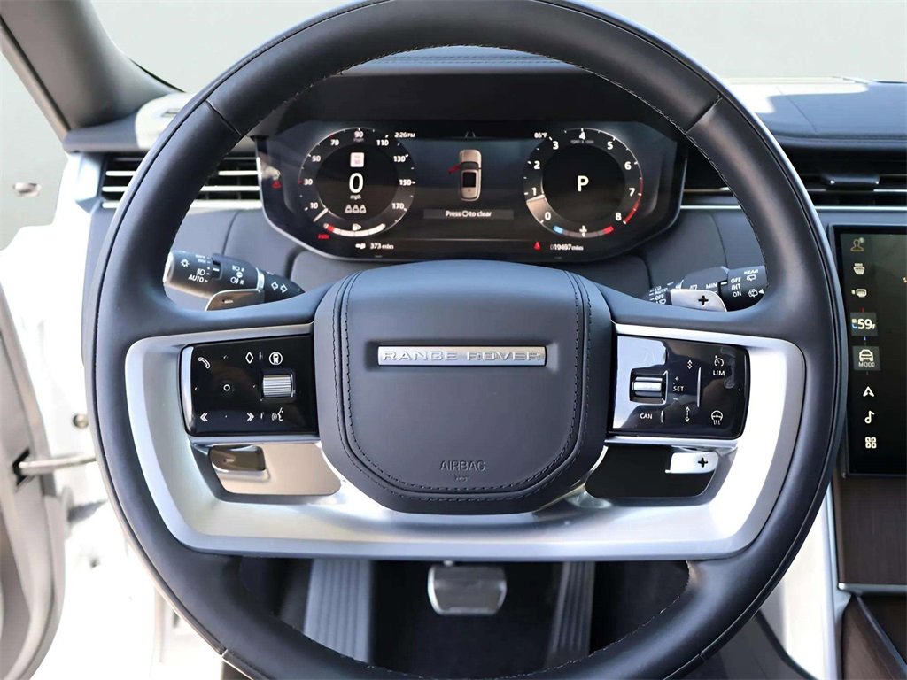 Used 2024 Land Rover Range Rover SE image 23