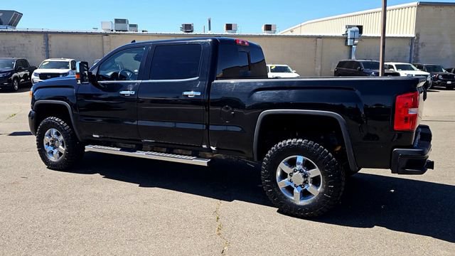 Used 2019 GMC Sierra 3500 Denali AWD/4WD image 7