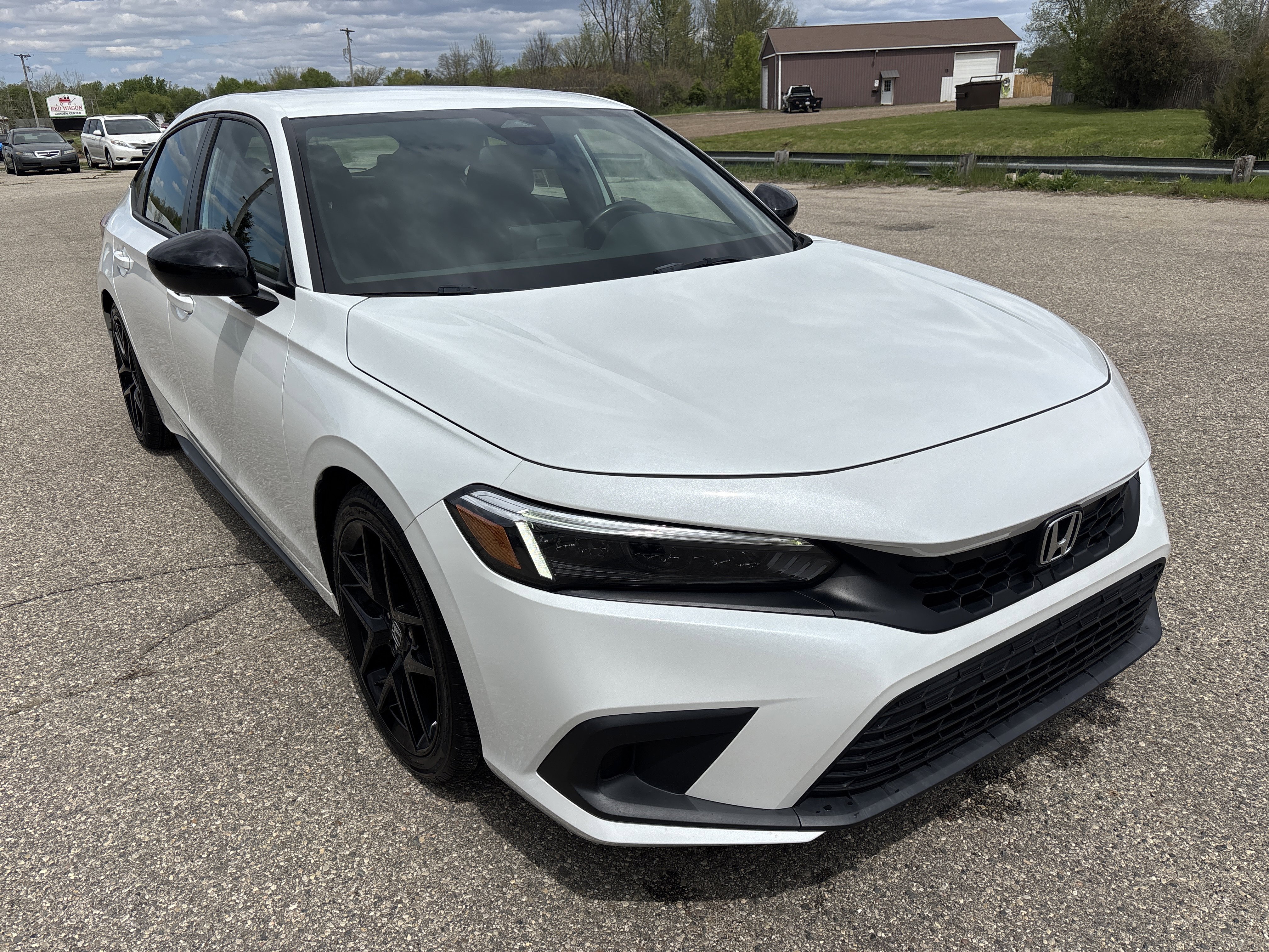 Used 2022 Honda Civic Sport image 2