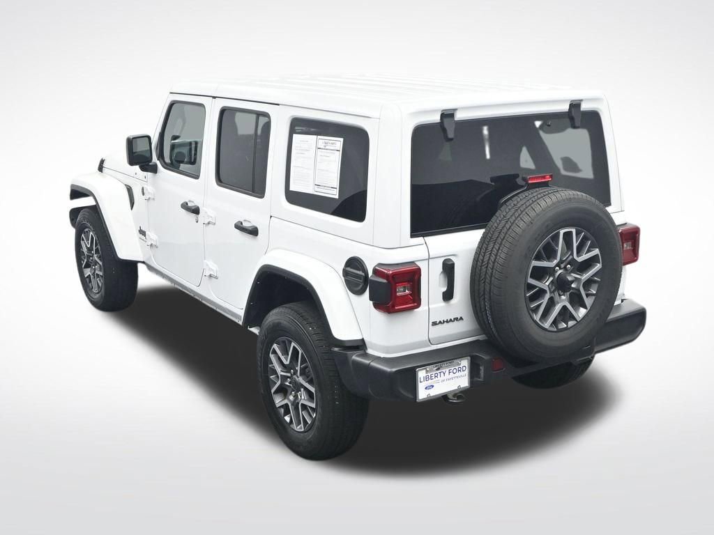 Used 2025 Jeep Wrangler Unlimited Sahara AWD/4WD image 30
