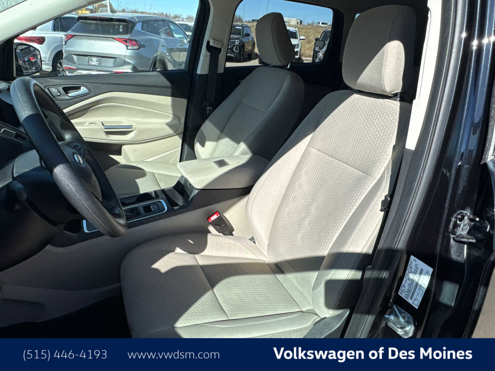 Used 2019 Ford Escape SE image 11