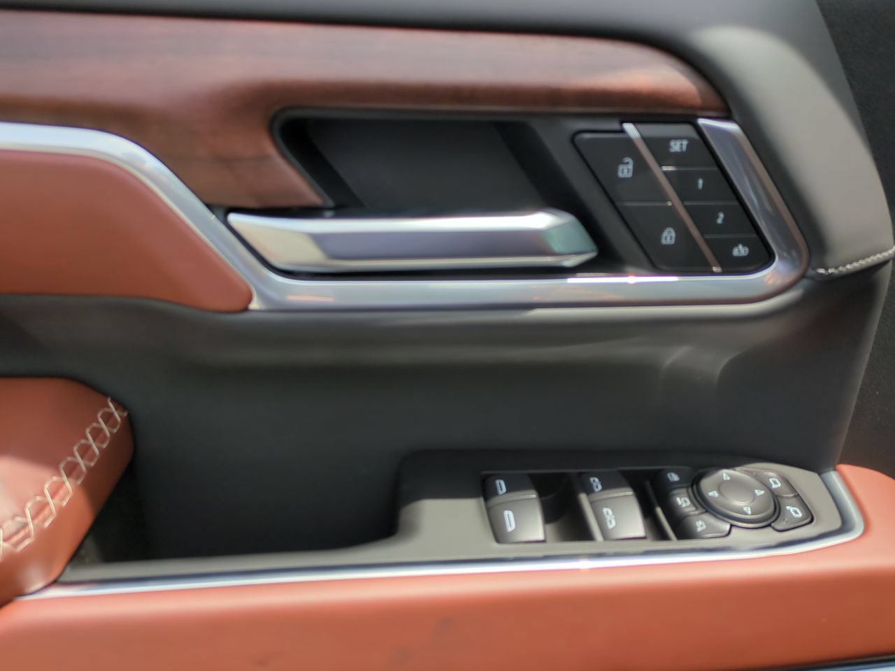 New 2026 GMC Sierra 2500 Denali Ultimate AWD/4WD image 24