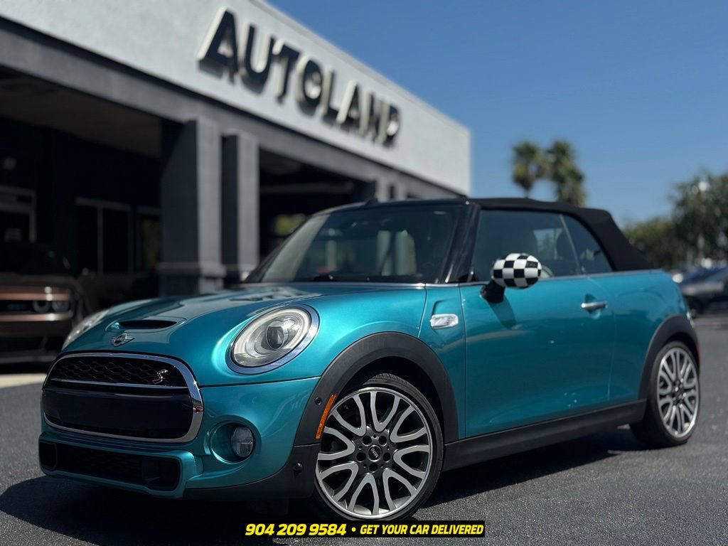 Used 2018 MINI Cooper S FWD image 2