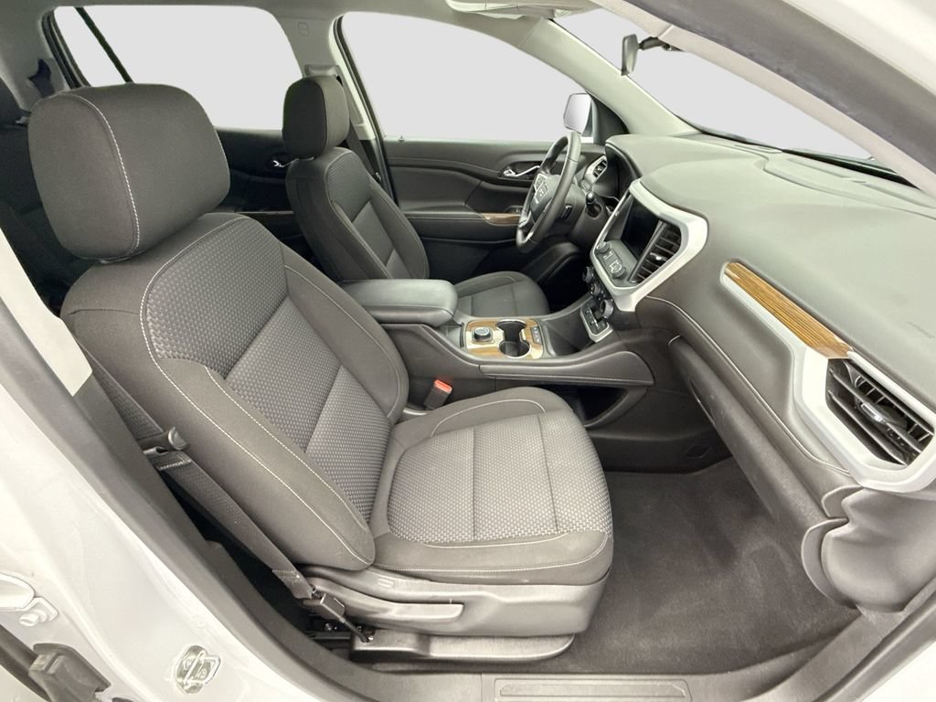 Used 2023 GMC Acadia SLE w/ Elevation Edition FWD image 18