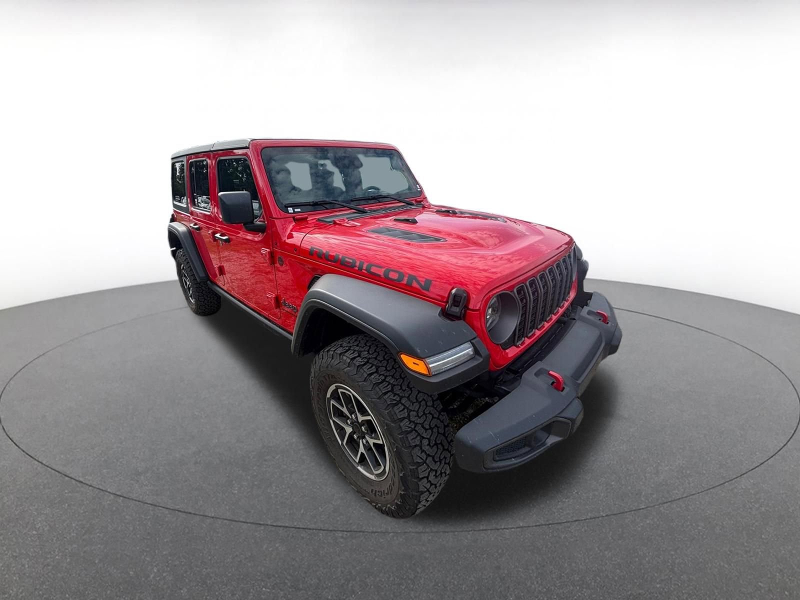 Used 2025 Jeep Wrangler Unlimited Rubicon AWD/4WD image 2