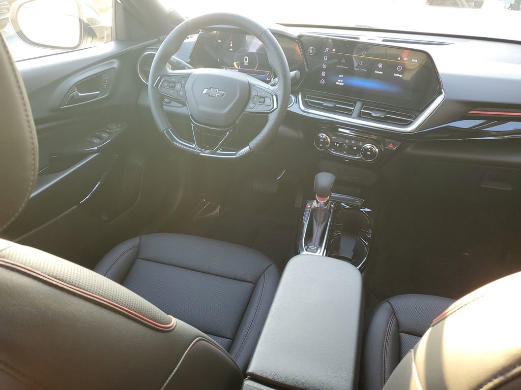 New 2026 Chevrolet Trax RS w/ Driver Confidence Package image 11