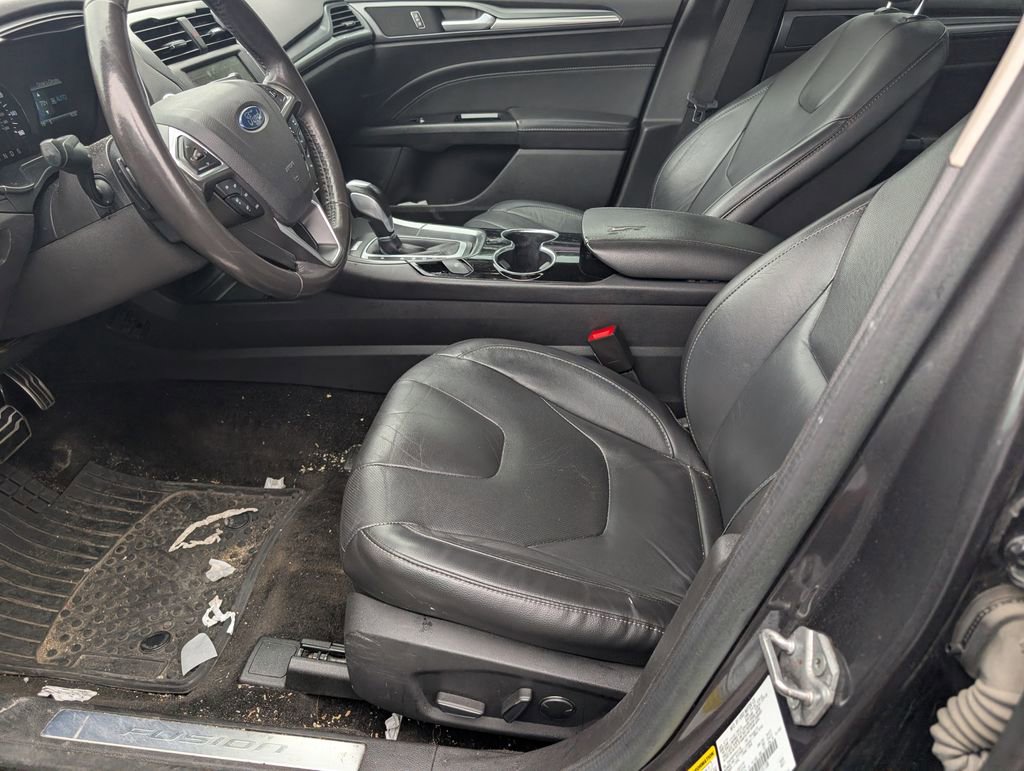 Used 2015 Ford Fusion Titanium AWD/4WD image 9