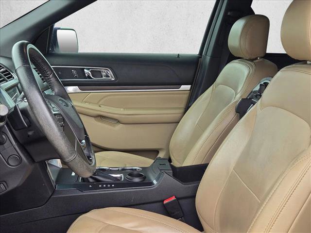 Used 2017 Ford Explorer Limited w/ Equipment Group 301A image 21