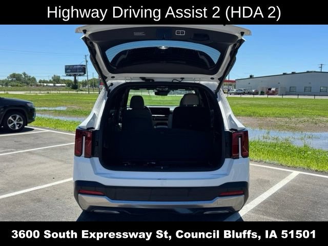 Used 2025 Kia Sorento SX Prestige AWD/4WD image 9