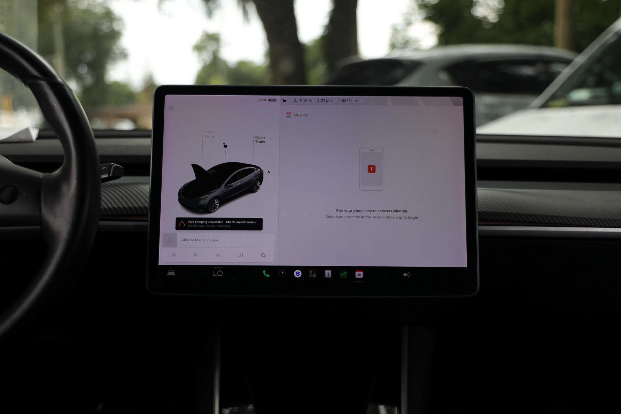 Used 2018 Tesla Model 3 Long Range RWD image 36