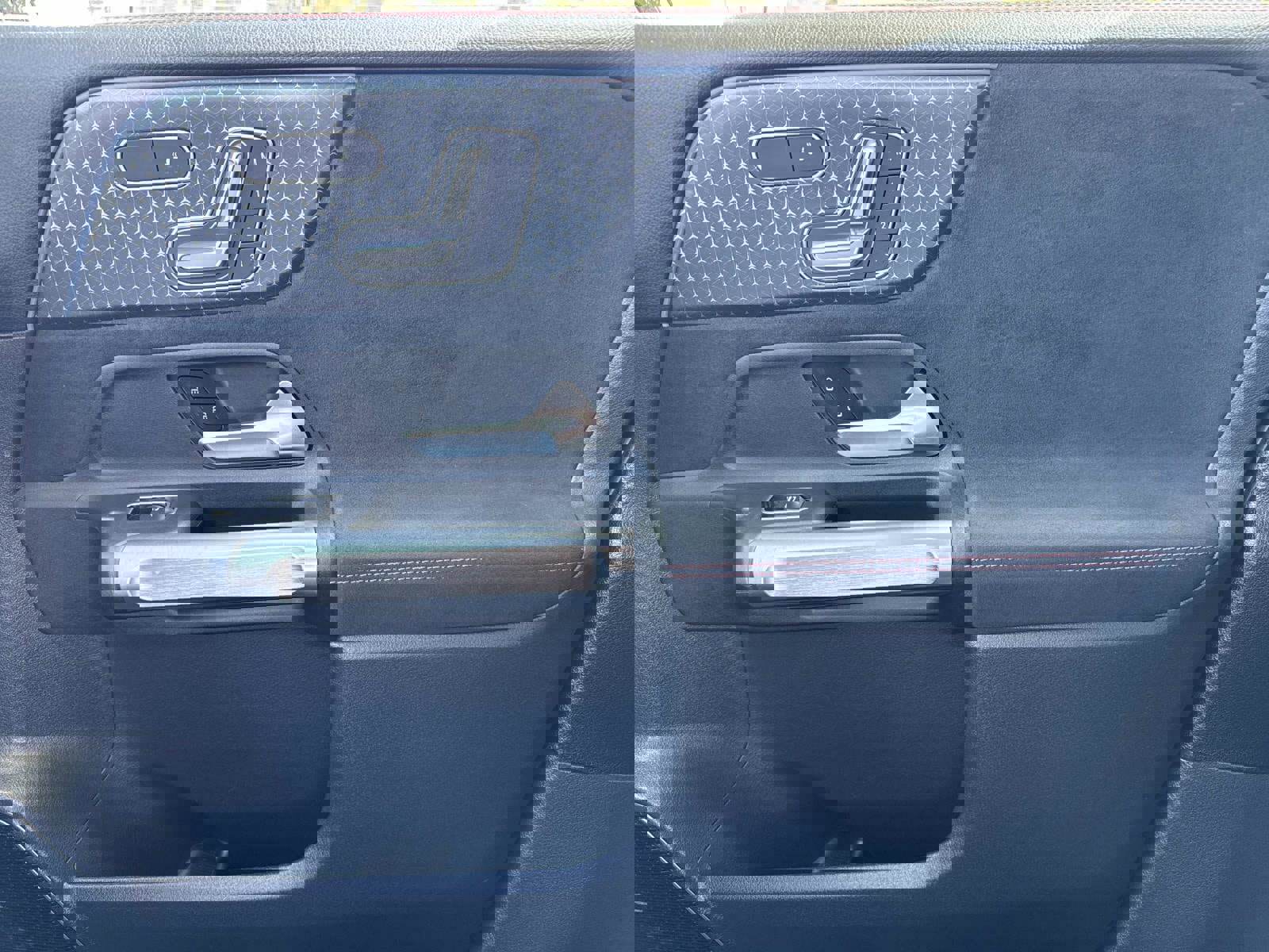 Used 2025 Mercedes-Benz GLB 250 image 24