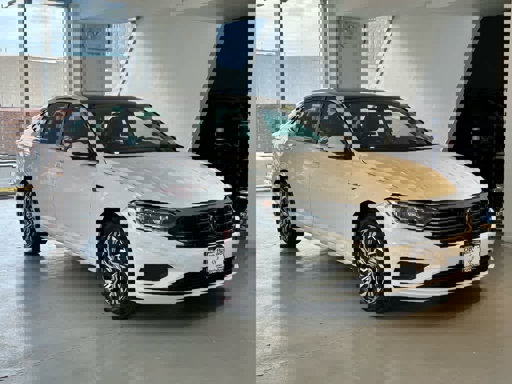 Used 2021 Volkswagen Jetta SEL image 3