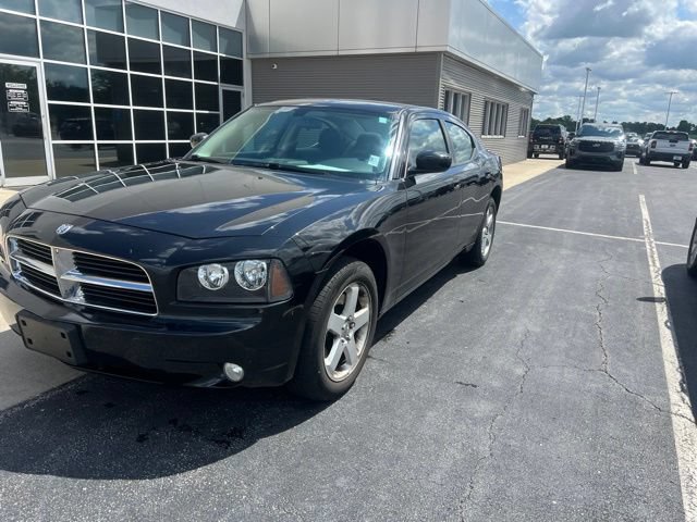 Used 2010 Dodge Charger AWD image 2
