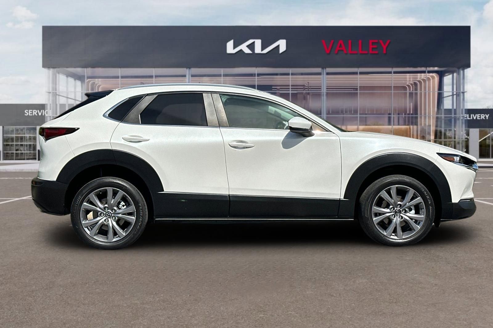 Used 2022 MAZDA CX-30 AWD 2.5 S w/ Preferred Package image 3
