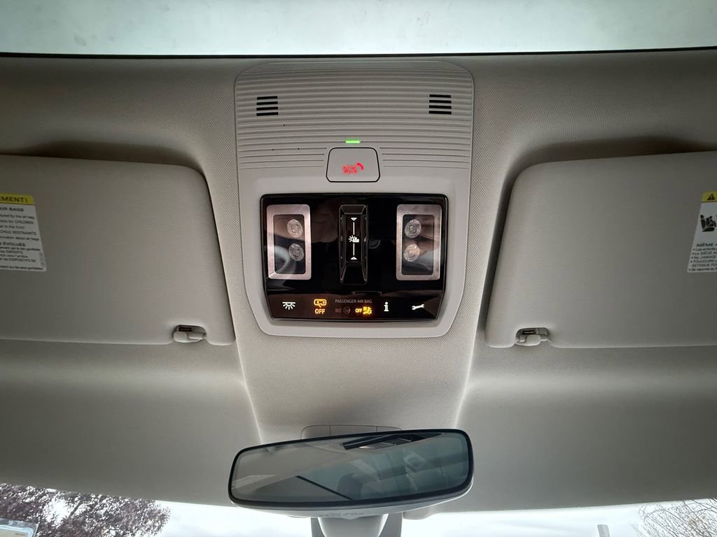 New 2025 Volkswagen ID. Buzz 1st Edition image 19