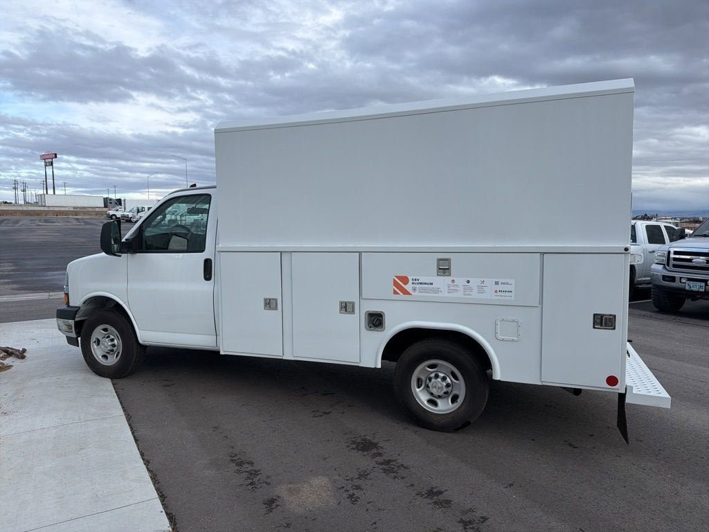 New 2025 Chevrolet Express 3500 w/ Power Convenience Package RWD image 6