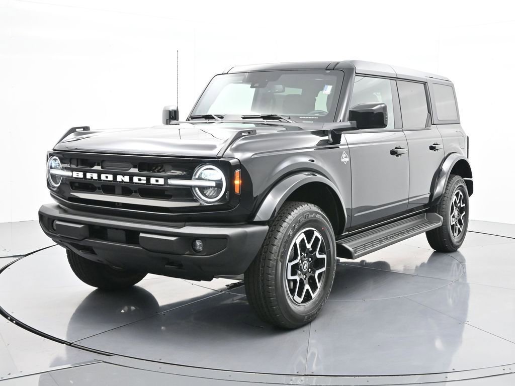 New 2025 Ford Bronco Outer Banks