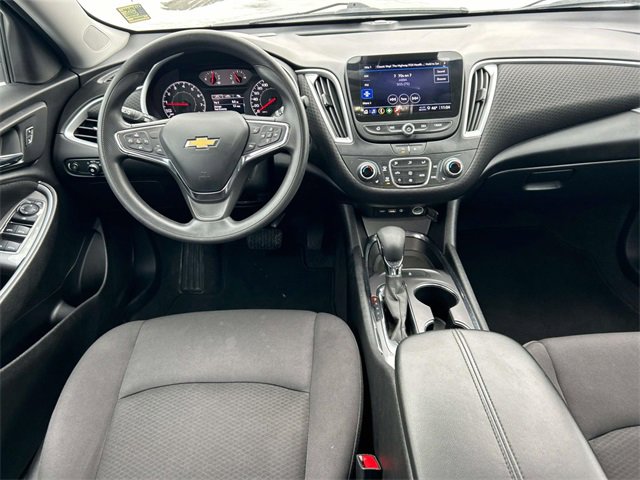 Used 2023 Chevrolet Malibu LT image 14
