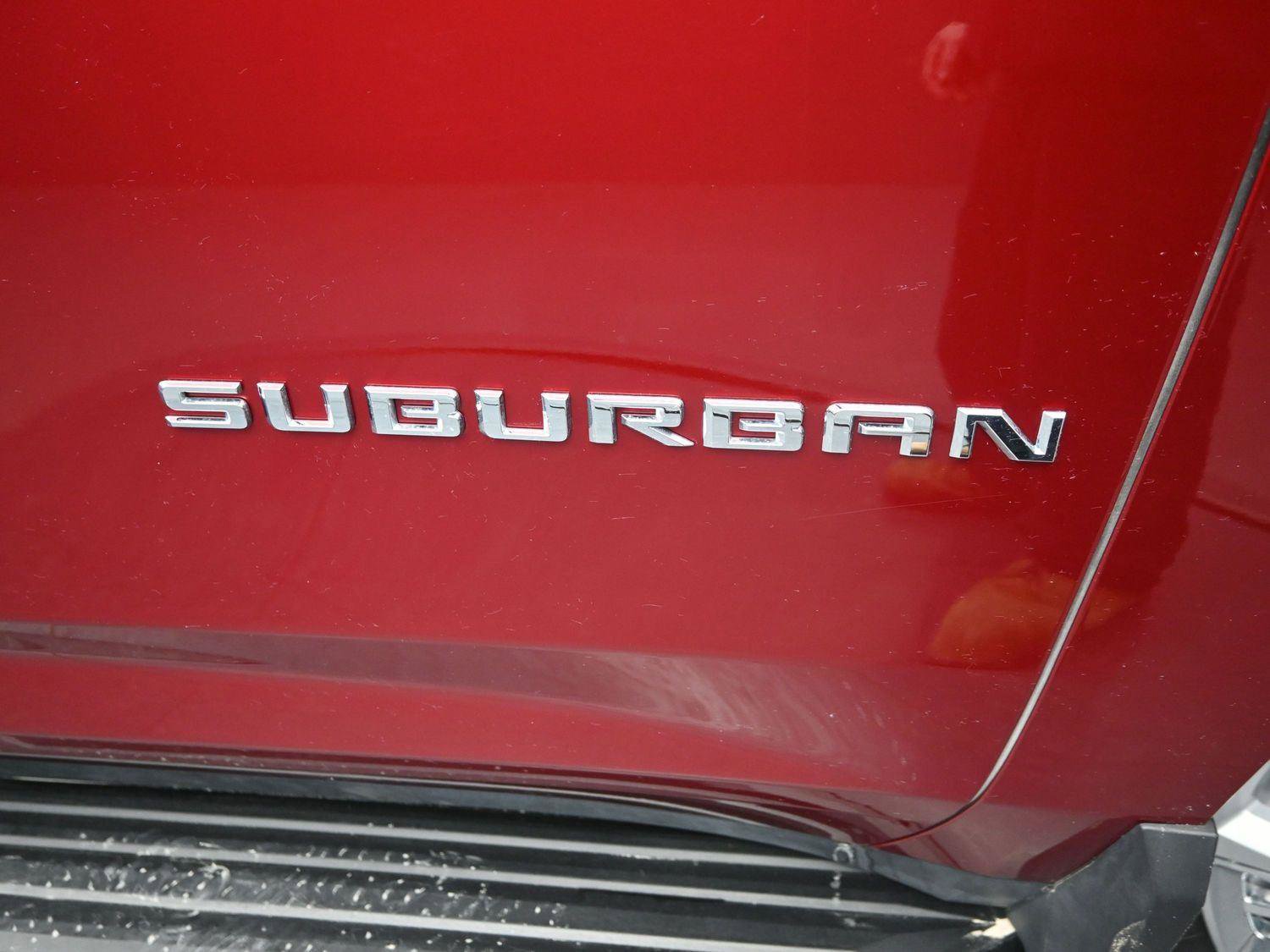 Used 2024 Chevrolet Suburban High Country image 7