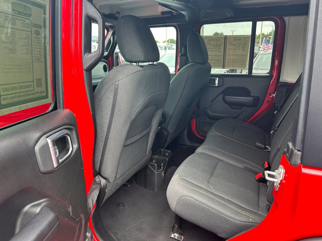 Used 2024 Jeep Wrangler Unlimited Sport AWD/4WD image 31