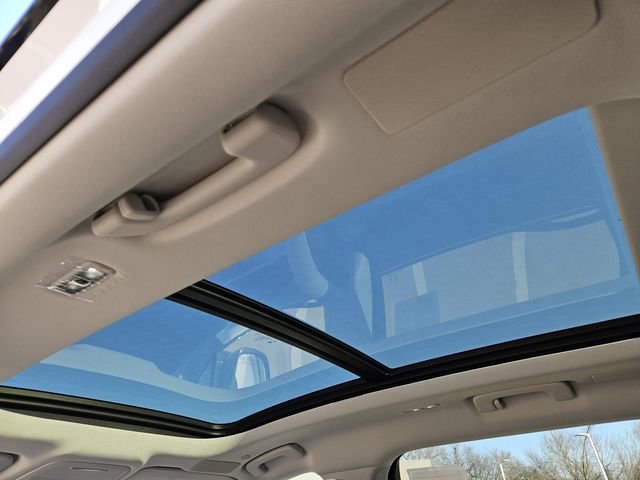 New 2026 Lincoln Nautilus Reserve AWD/4WD image 24