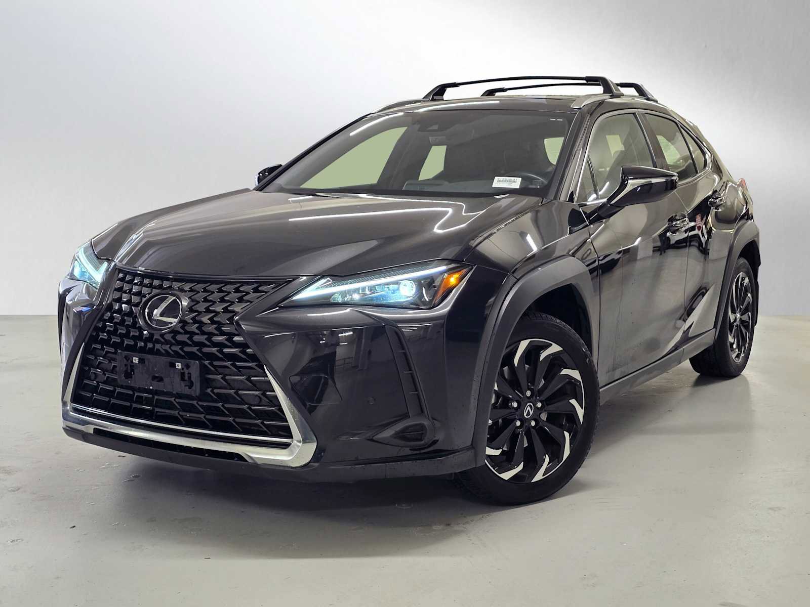 Used 2023 Lexus UX 250h FWD w/ Accessory Package (Z2) video 1