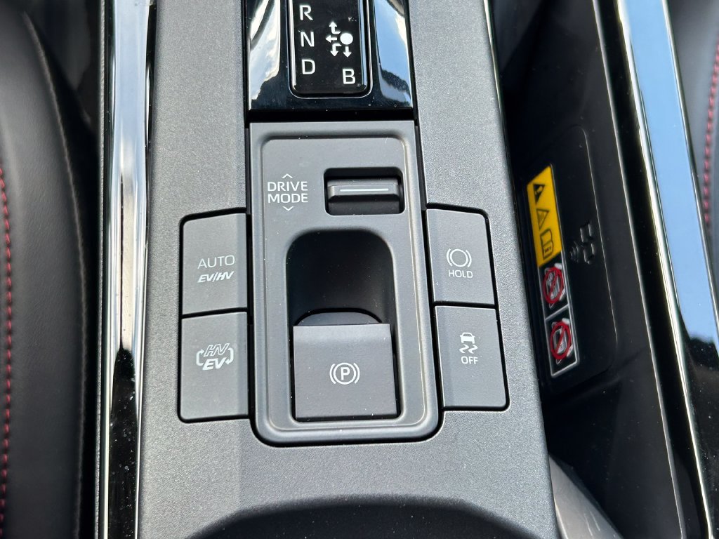 Used 2027 Toyota Prius Plug-In Hybrid w/ Limited Premium Package FWD image 30