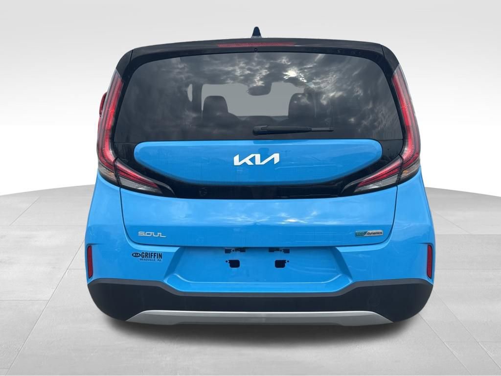 Used 2023 Kia Soul EX FWD image 6