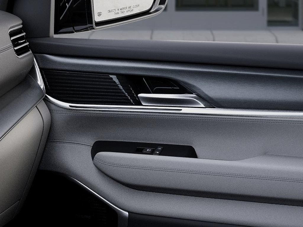 New 2026 Jeep Grand Wagoneer Limited w/ 8-Passenger Seating Package AWD/4WD image 25