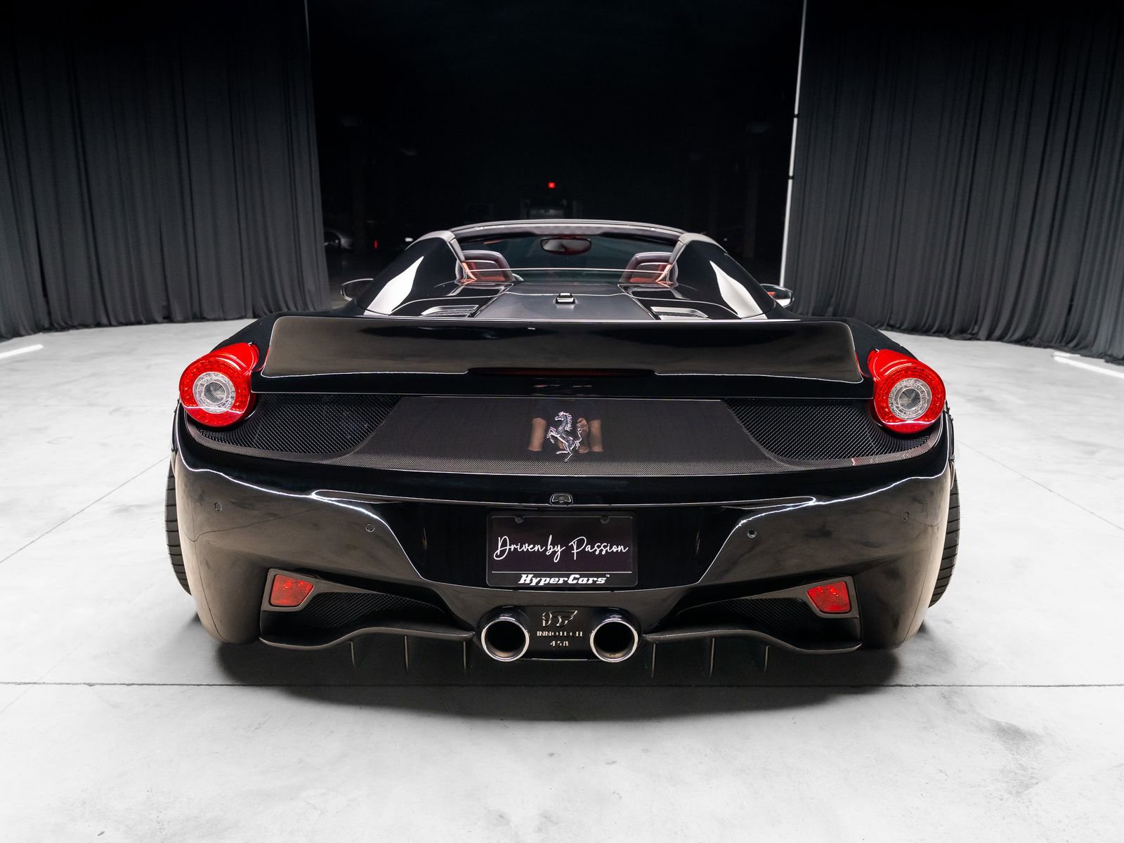 Used 2013 Ferrari 458 Spider RWD image 16