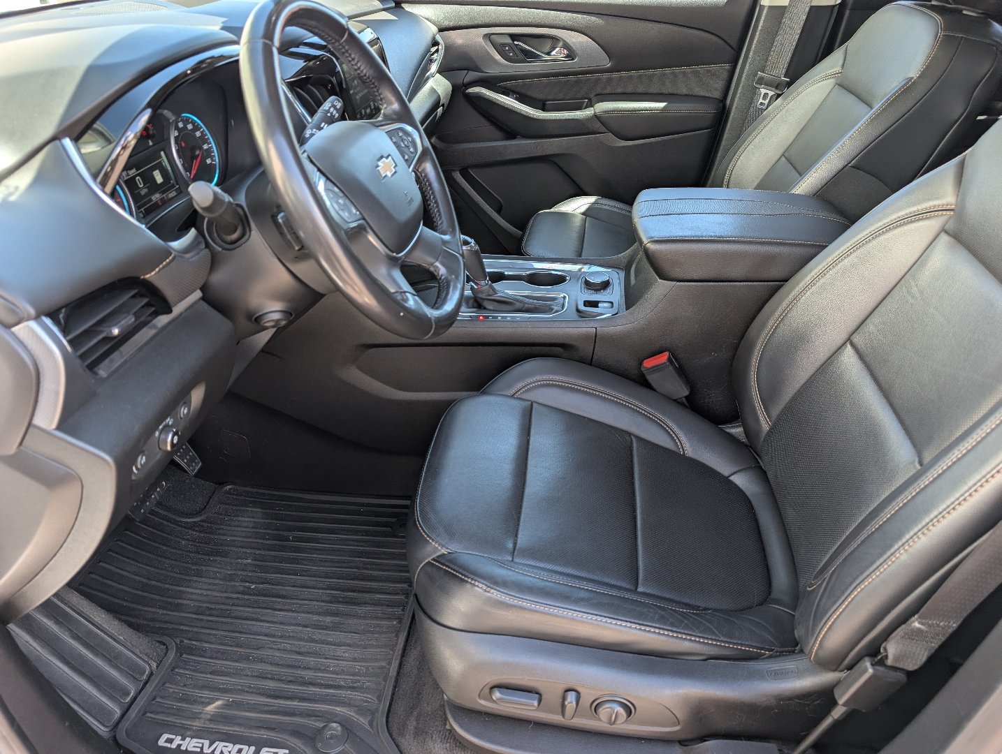 Used 2019 Chevrolet Traverse Premier AWD/4WD image 10