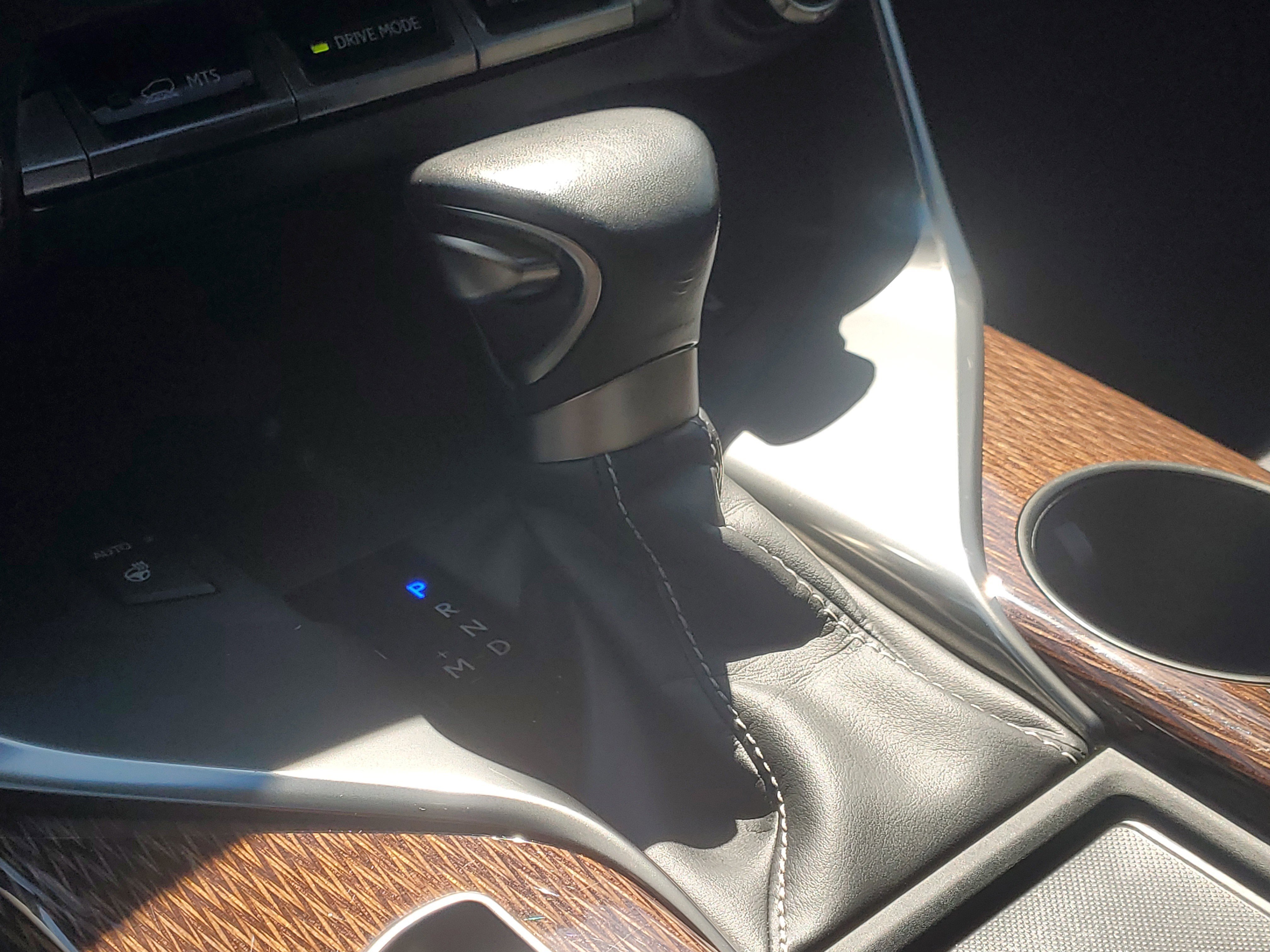 Used 2023 Lexus LX 600 4WD w/ Ultra Luxury Package image 33