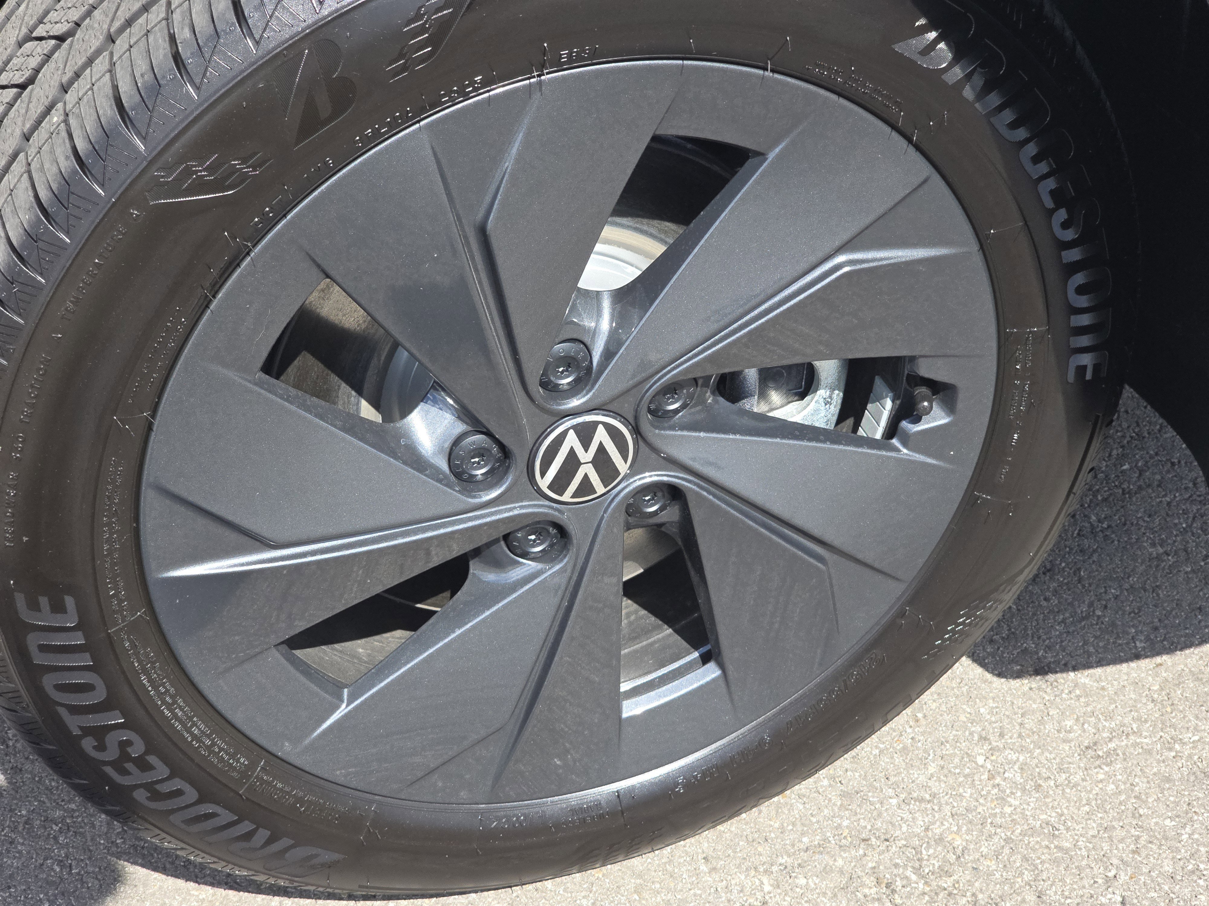 New 2025 Volkswagen Taos S image 11