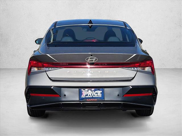 Used 2024 Hyundai Elantra Limited FWD image 7