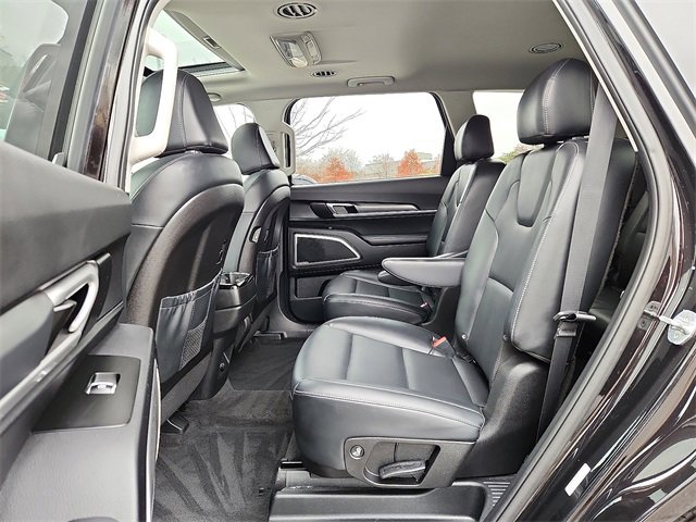 Used 2022 Kia Telluride S image 10