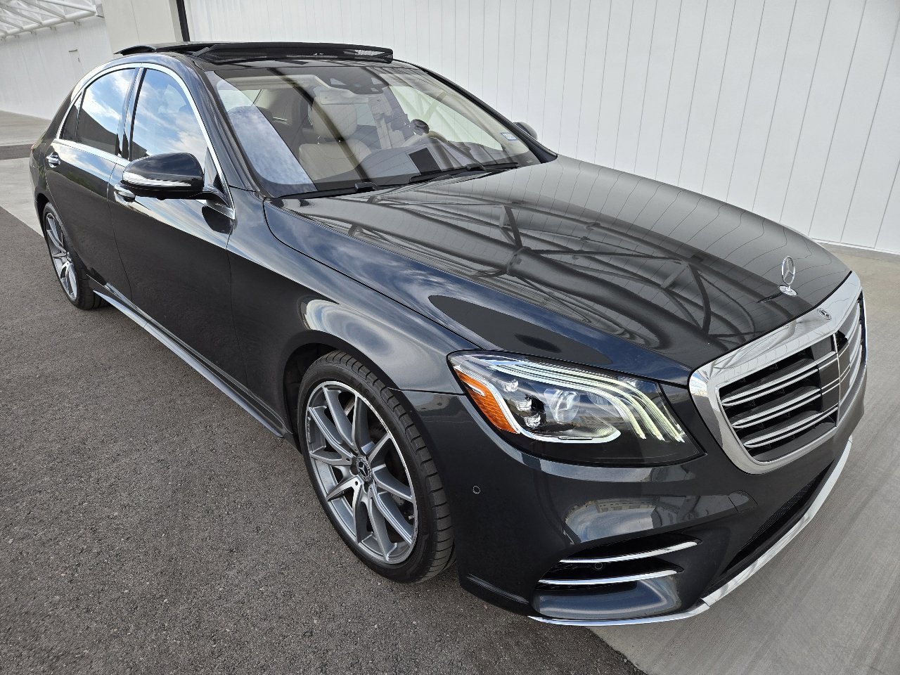 Used 2020 Mercedes-Benz S 450 Sedan image 5