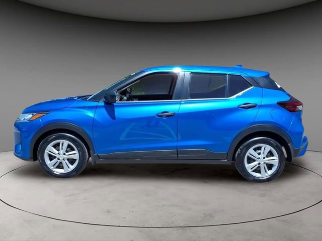 Used 2024 Nissan Kicks S FWD image 2
