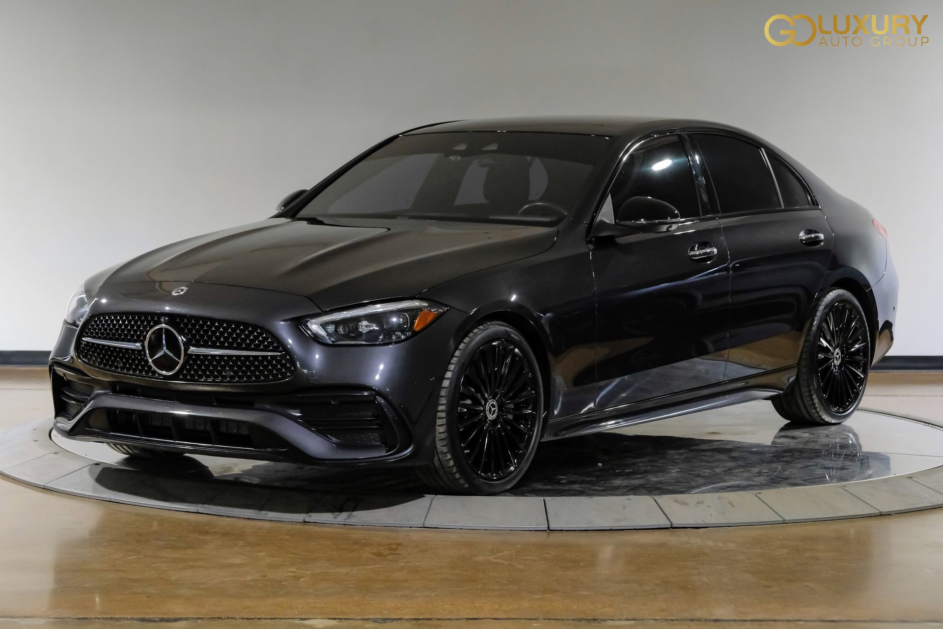 Used 2024 Mercedes-Benz C 300 Sedan w/ Pinnacle Trim Package image 8