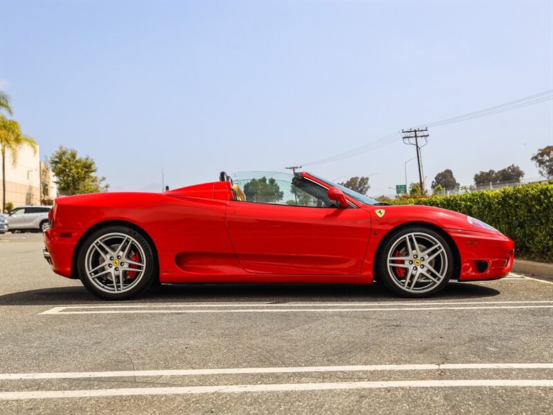 Used 2005 Ferrari 360 Spider RWD image 5