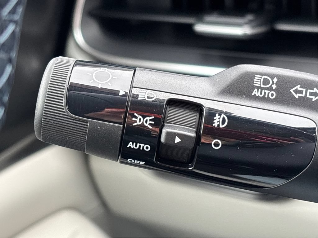 New 2025 Kia Carnival SX Prestige FWD image 20