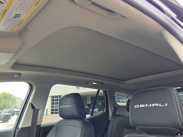 Used 2024 GMC Terrain Denali w/ Black Diamond Edition AWD/4WD image 22