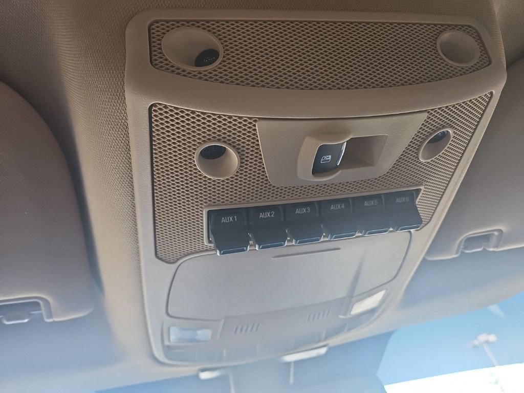 Used 2019 Ford F250 Lariat w/ Lariat Ultimate Package AWD/4WD image 5