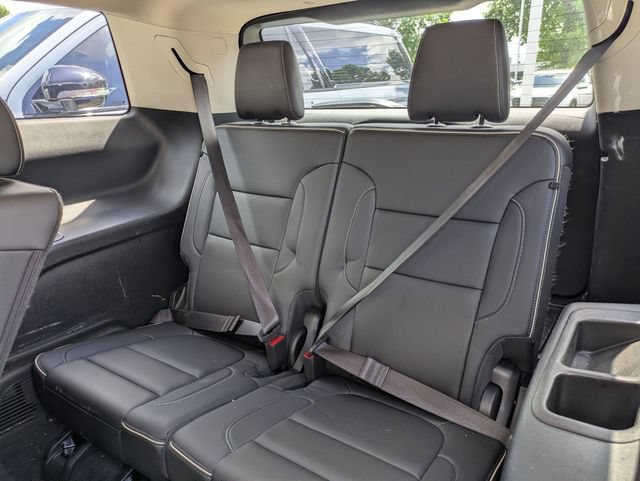 Used 2023 GMC Acadia Denali w/ Black Diamond Edition FWD image 29