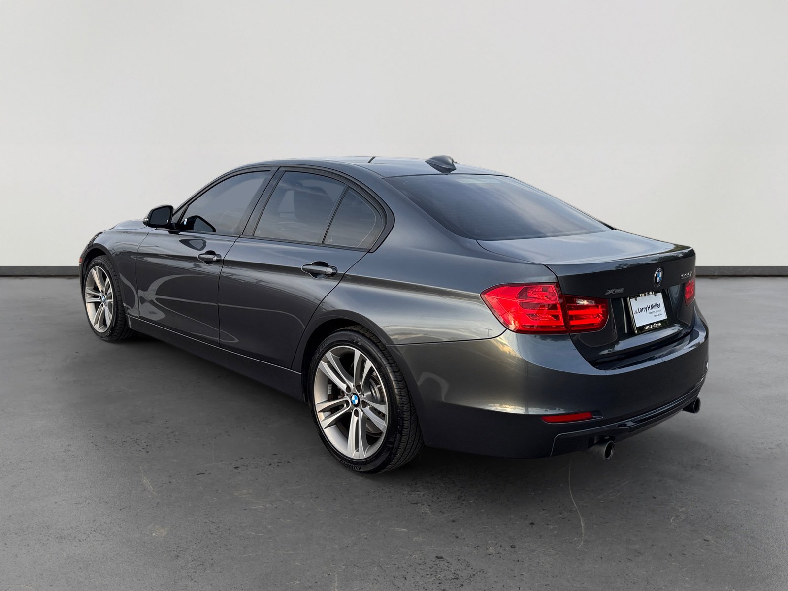 Used 2014 BMW 335i xDrive Sedan image 3