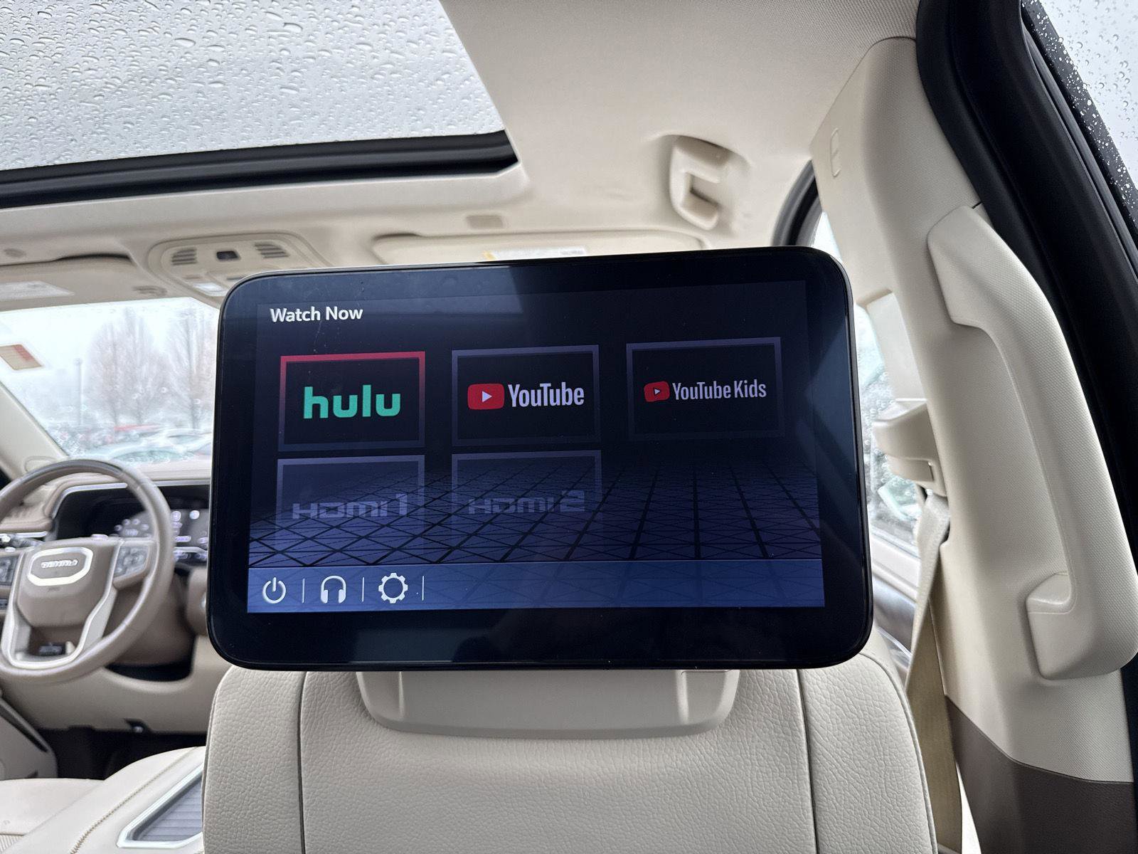 Used 2023 GMC Yukon XL Denali w/ Denali Reserve Package image 38