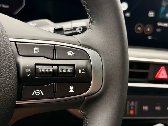 New 2025 Kia K5 EX image 14