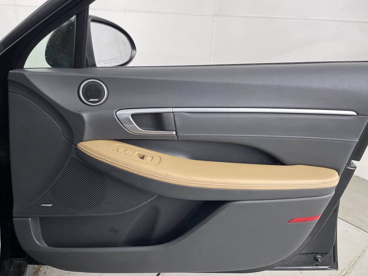 Used 2020 Hyundai Sonata Limited FWD image 24