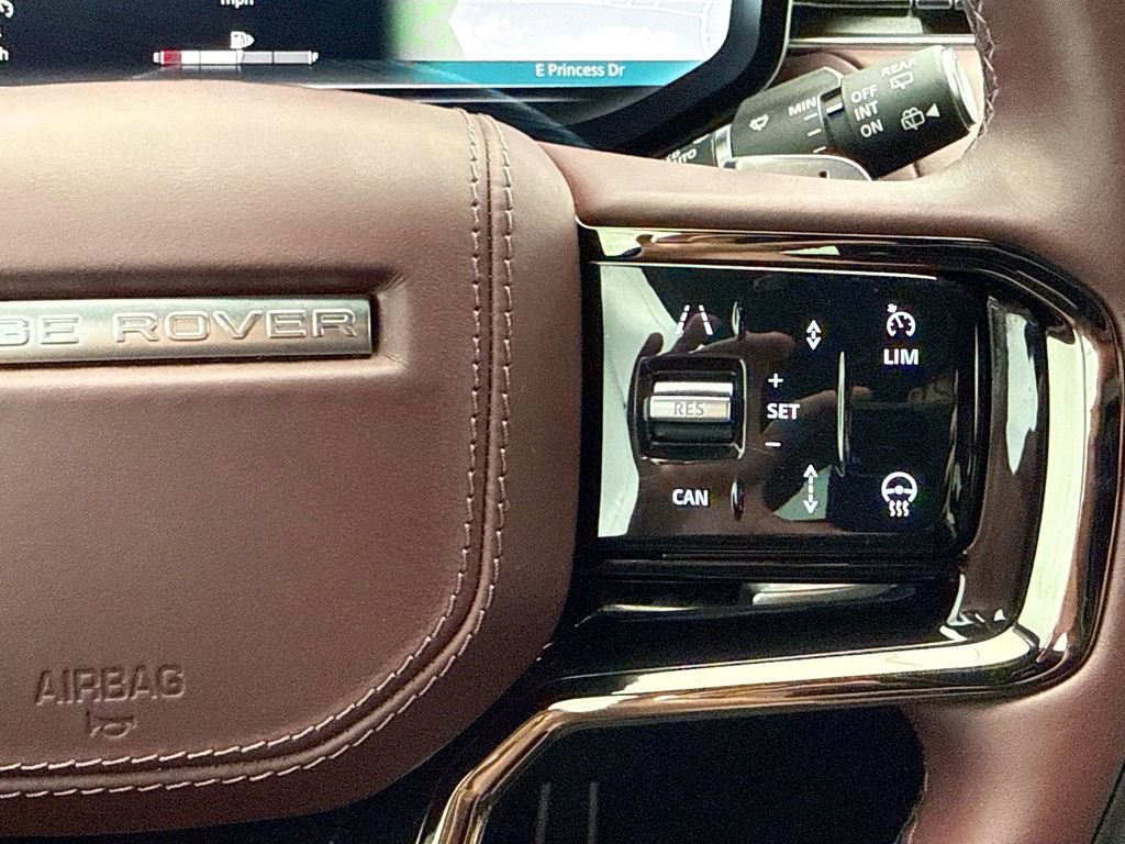 Used 2024 Land Rover Range Rover Sport Dynamic SE image 12